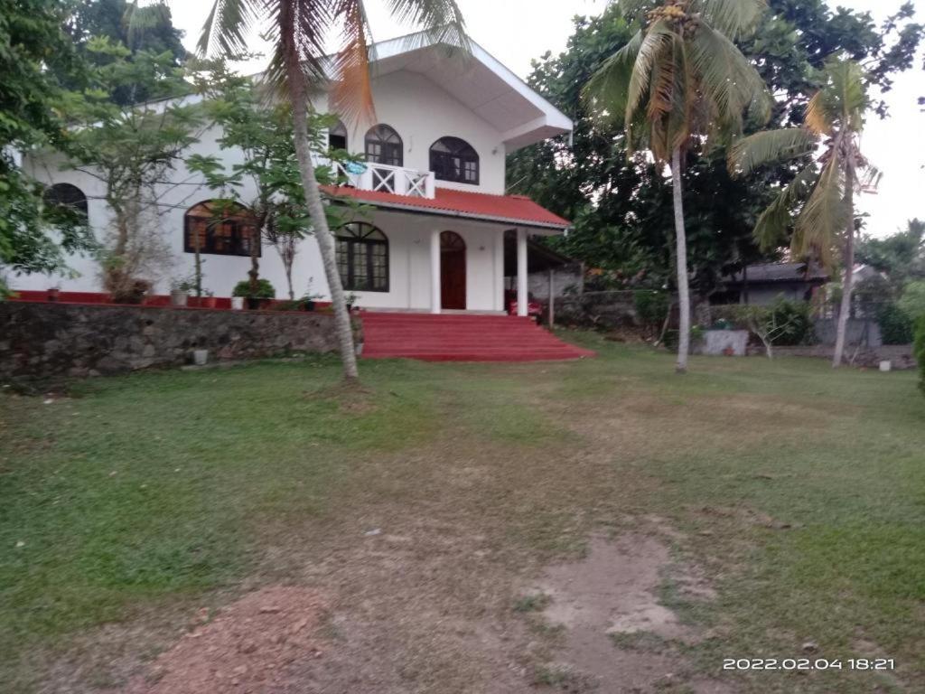 Unawatuna White Villa Exterior foto