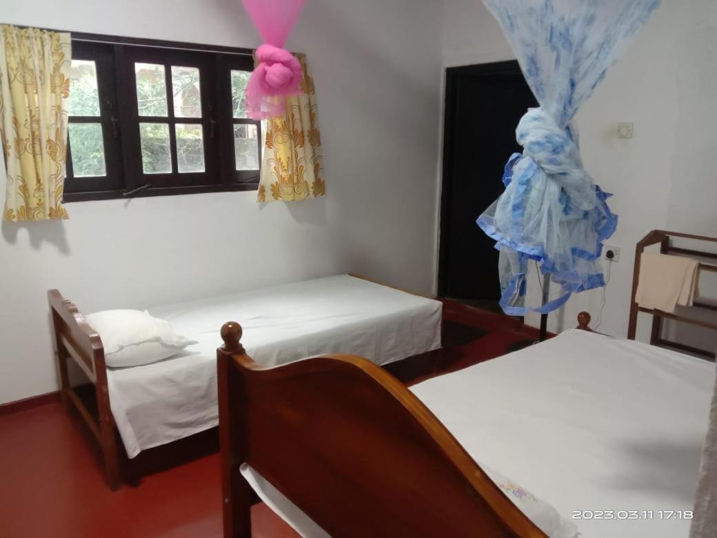 Unawatuna White Villa Exterior foto