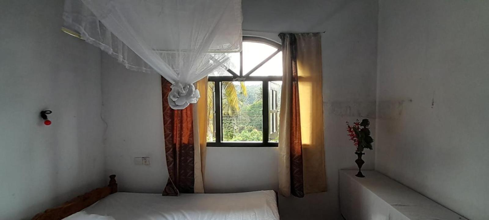 Unawatuna White Villa Exterior foto